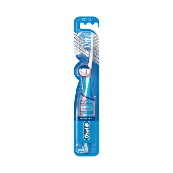 Oral-B Diş Fırçası Pro-Expert Hassas Diş Etleri İçin 35 Ekstra Yumuşak